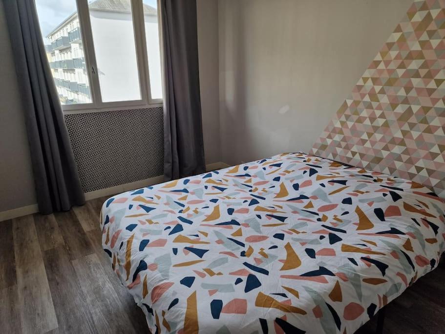 Apartamento Refuge Urbain Chic Avec Balcon Saint-Lô Exterior foto